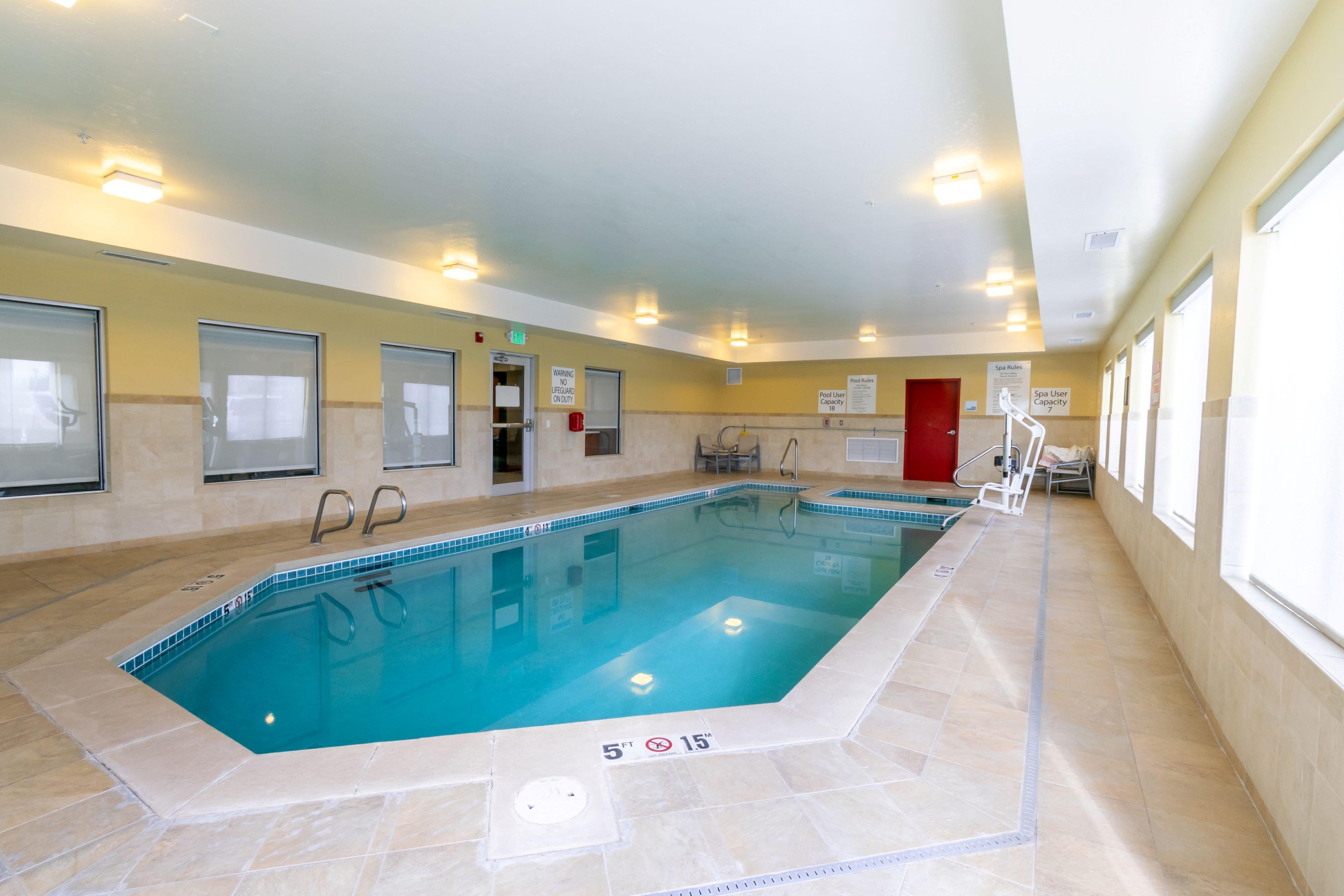 Holiday Inn Express Hotel & Suites Limon I-70/Exit 359 By Ihg Bagian luar foto