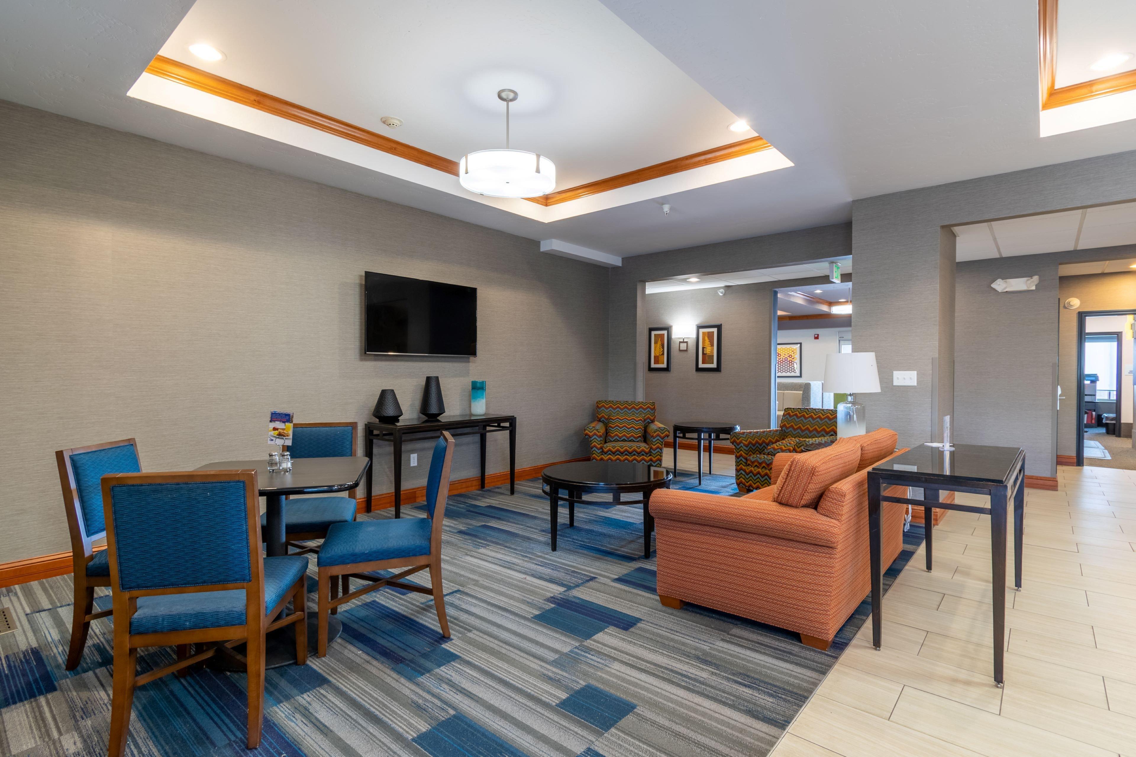Holiday Inn Express Hotel & Suites Limon I-70/Exit 359 By Ihg Bagian luar foto