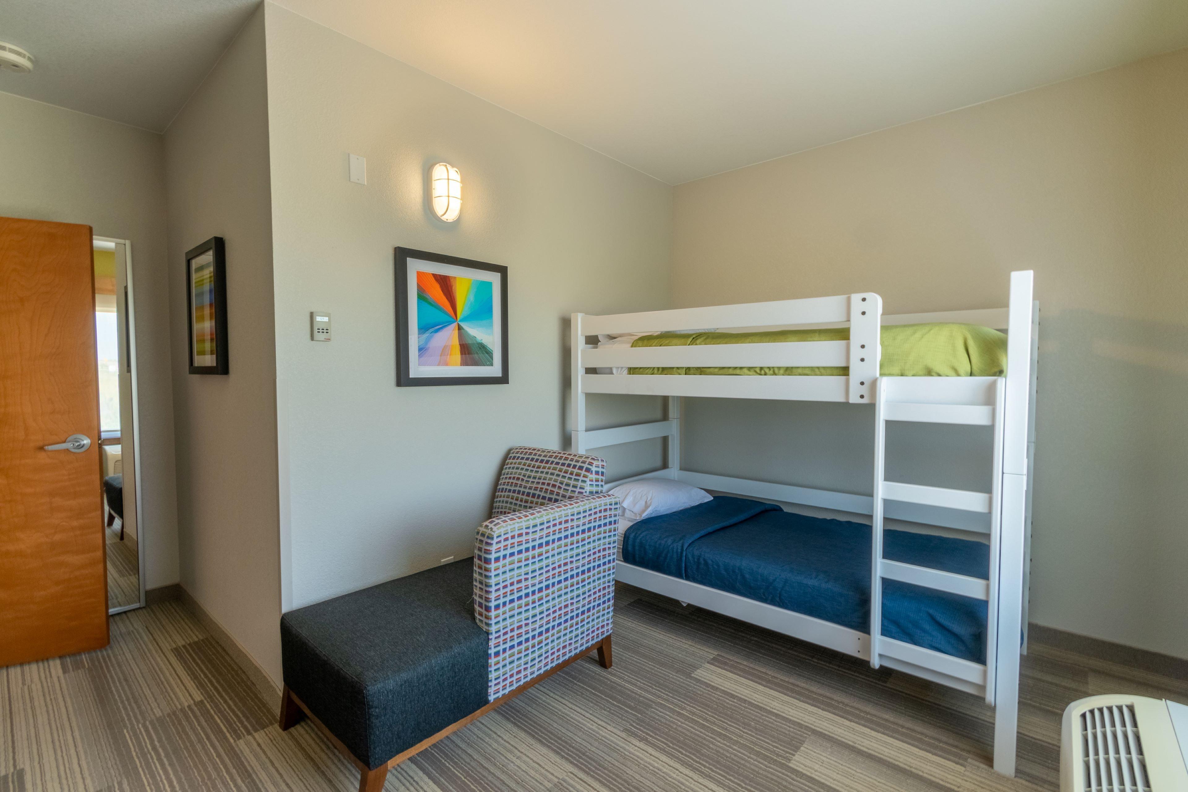 Holiday Inn Express Hotel & Suites Limon I-70/Exit 359 By Ihg Bagian luar foto
