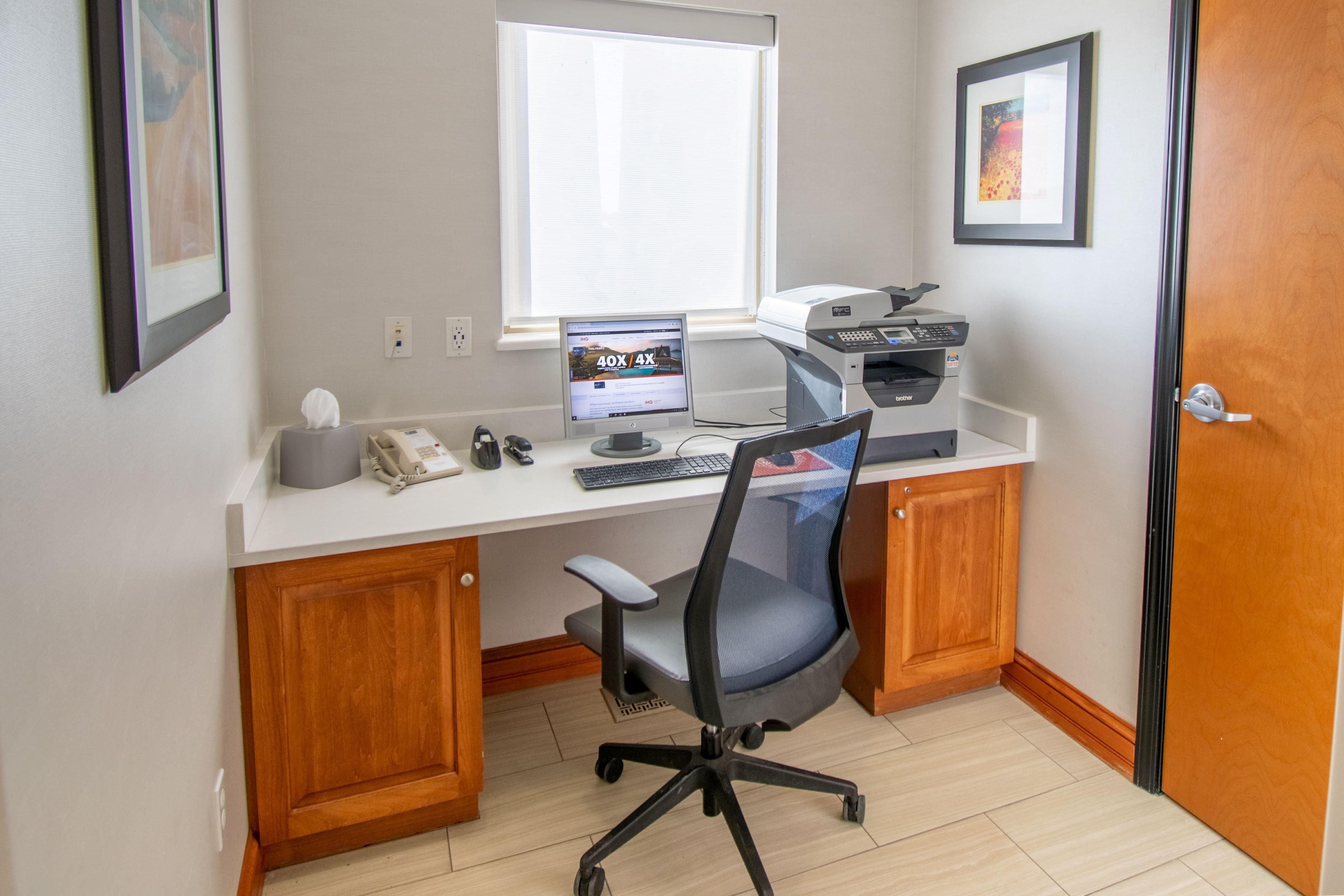 Holiday Inn Express Hotel & Suites Limon I-70/Exit 359 By Ihg Bagian luar foto
