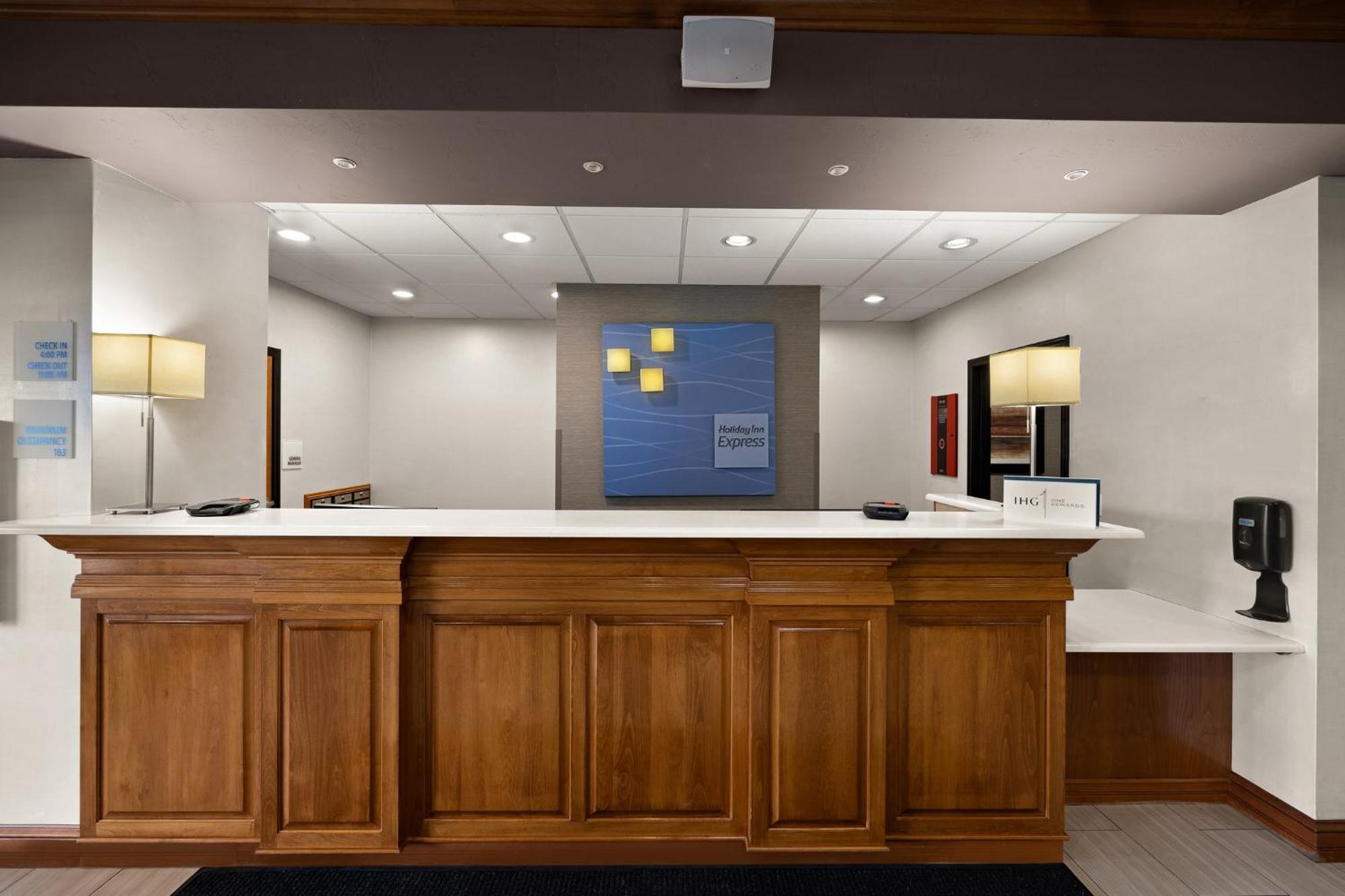Holiday Inn Express Hotel & Suites Limon I-70/Exit 359 By Ihg Bagian luar foto