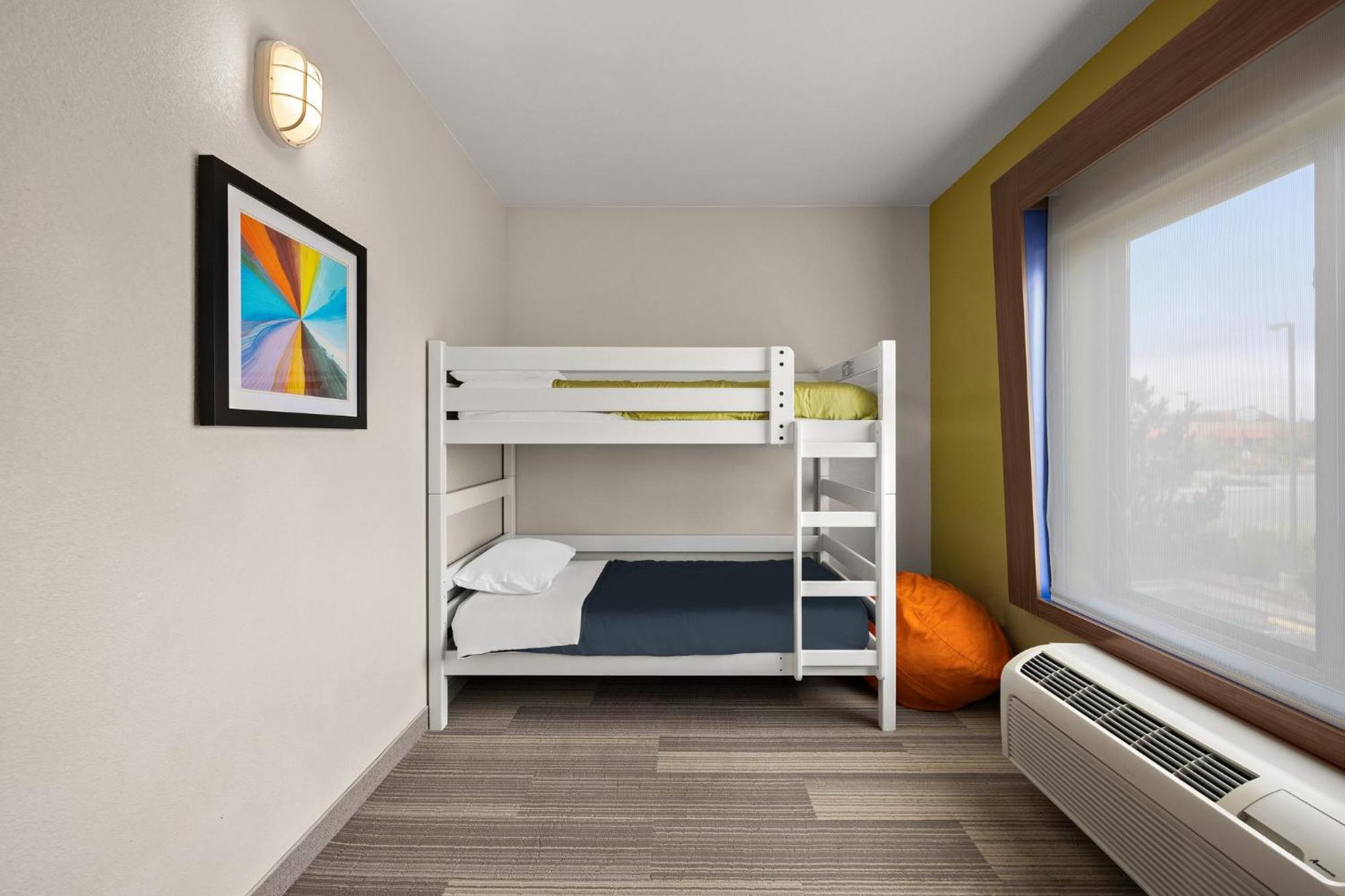 Holiday Inn Express Hotel & Suites Limon I-70/Exit 359 By Ihg Bagian luar foto